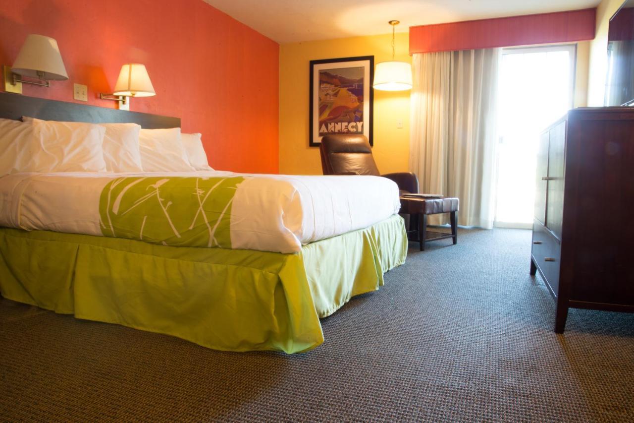 Uncommoner Hotel By Reverie Boutique Collection West Yarmouth Exterior photo