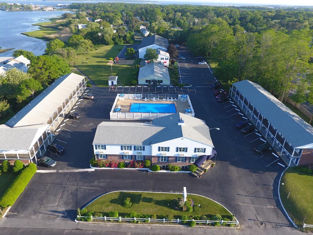 Uncommoner Hotel By Reverie Boutique Collection West Yarmouth Exterior photo