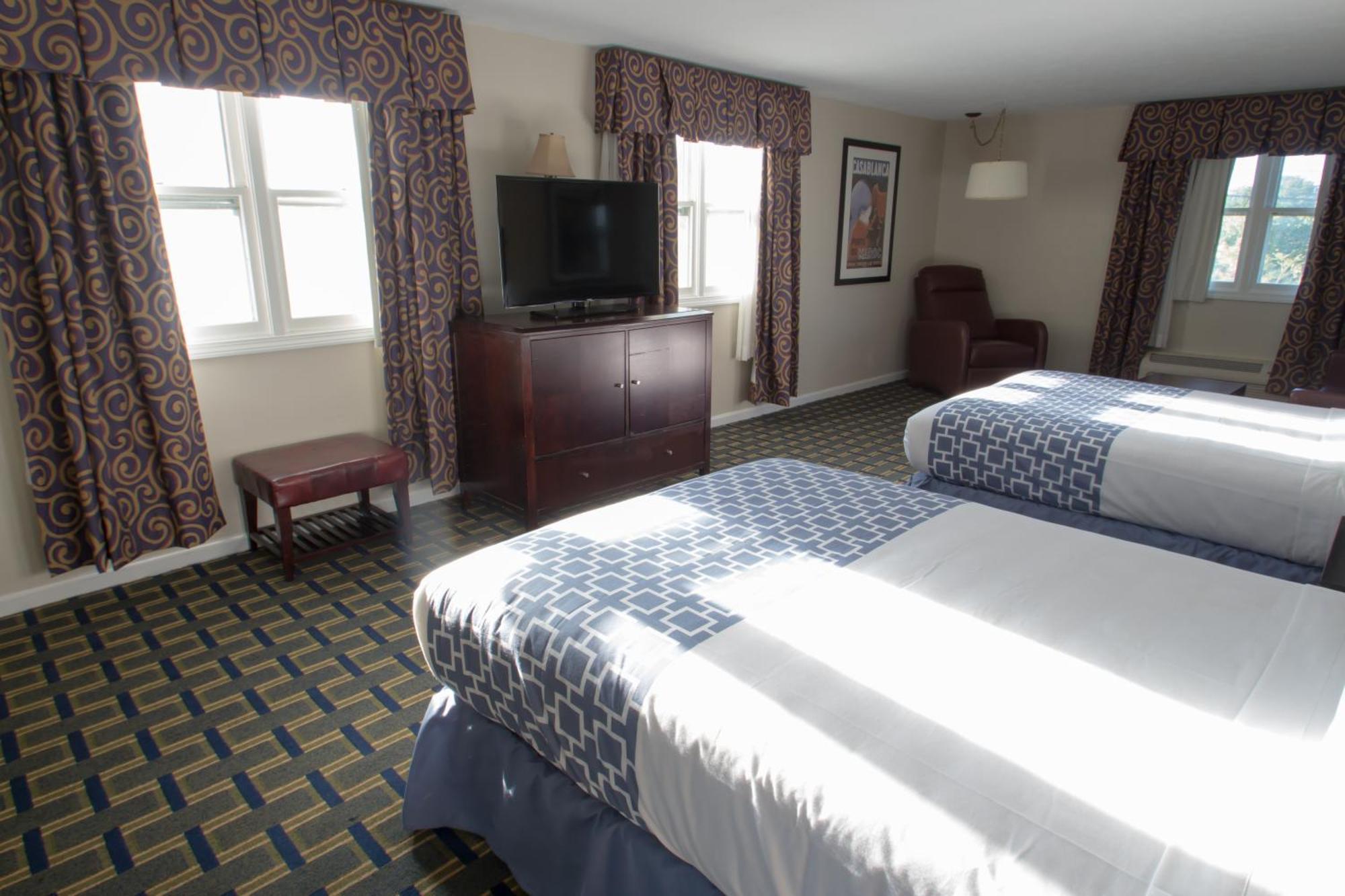 Uncommoner Hotel By Reverie Boutique Collection West Yarmouth Exterior photo